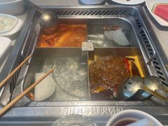 -海底捞火锅(新松江路店)