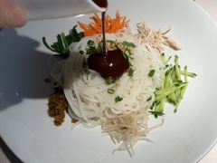 大理鸡丝凉米线-云腾食府·云南菜