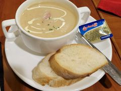 奶油土豆香肠茸汤-申德勒加油站西餐厅(日坛路总店)