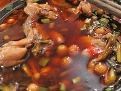 -三道苗苗鱼·美蛙黄辣丁(八里店)