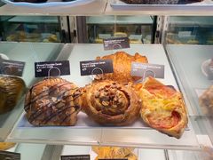 -星巴克(香港国际机场44号闸店)