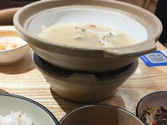 -叁煨蹄花·下饭盐帮菜(人民广场店)