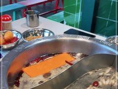 -憨铁匠老火锅(龙岗万科里店)
