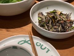 -一坐一忘云南菜(嘉里中心店)
