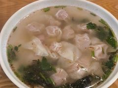 -三好食堂(煎饺·馄饨·肉饼米线·盛世广场店)