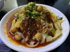 -烤肉小伙烤肉店