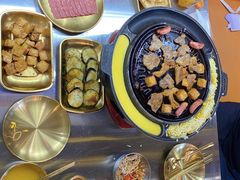 -胡悦里韩式烤肉(芝罘万达广场店)