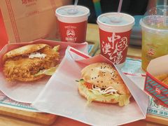 -塔斯汀中国汉堡(江南万达店)