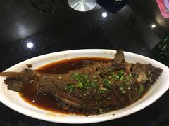 金牌老烧鱼-滋味小厨(新合店)