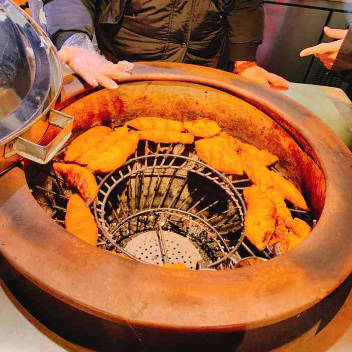 瓦缸-木炭烤去皮红薯(长风国贸第六馆店)