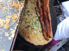 -正宗杂粮煎饼香软鸡蛋饼