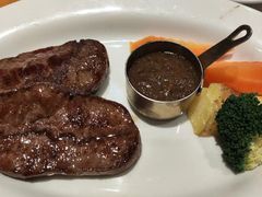 -斗牛士牛排(南京东路店)