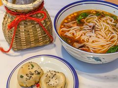 -窄巷口生烫牛肉米线(客村店)