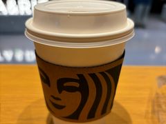 -星巴克臻选(北京银泰店)