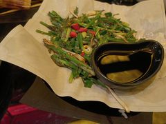-何师烧烤Pro ·江湖川菜·小龙虾·精酿(太古里旗舰店)