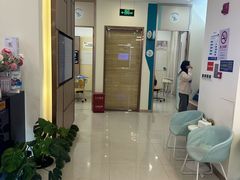 -维乐口腔(美维云门诊陆家嘴店)