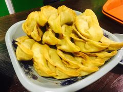 -老新隆牛肉锅贴(新街口店)