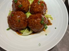 -闫府私房菜(恒隆店)