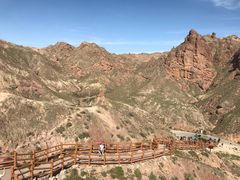 -冰沟丹霞旅游景区