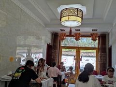 大堂-宾朋海鲜美食餐厅·特色美食(兴海路店)