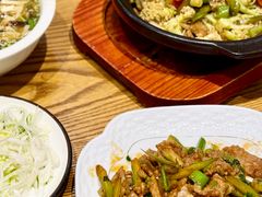 酸辣汤-李连贵酒家熏肉大饼(昆明街店)