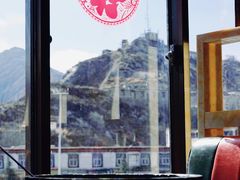 -峰瑞藏地美食·石锅鸡·牦牛肉(大昭寺品牌店)
