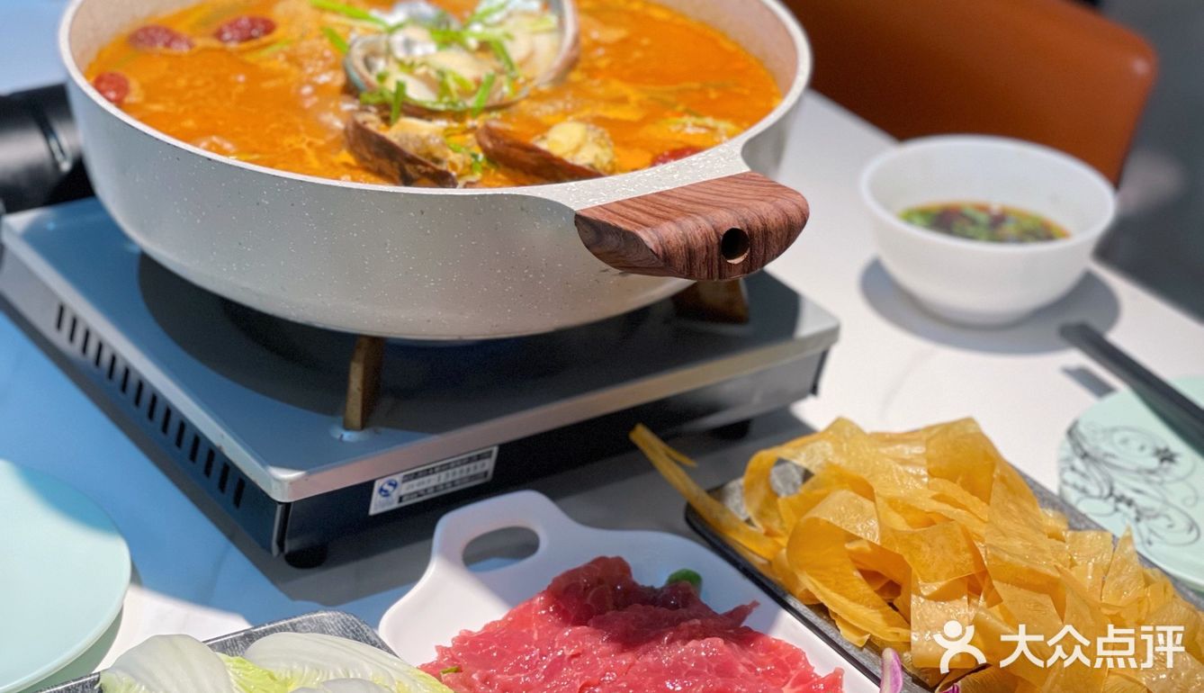 这样的鲍鱼鸡火锅🥘我保准你没吃过❗