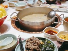 -洪氏嗨捞·猪肚鸡火锅(阳光天地店)