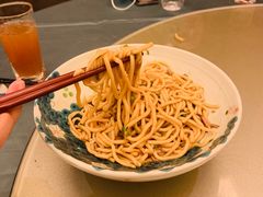 烧鸭捞面-沙龙酒家