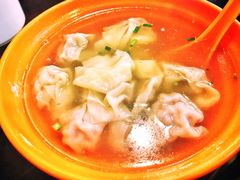 小馄饨-大龙汤包