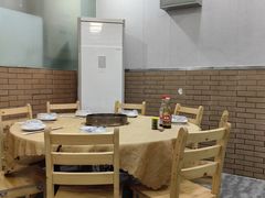 -濠轩阁特色生蚝火锅总店