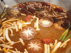 -湊湊火锅·茶憩(打浦桥日月光店)