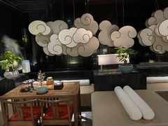 -新盈光·云会所(百丈东路店)