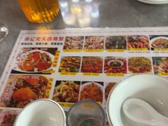 -休记光头香辣蟹干锅店(衣冠庙店)