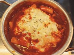 锅炒芝士年糕-富乐满韩国正宗炸鸡韩国料理(虹泉路店)