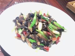 -胶东人家(奥体中心店)