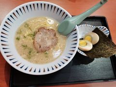 -博多一蘭·乌冬·定食·烧串(徐家汇店)