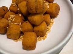 -大树餐厅(环球港店)