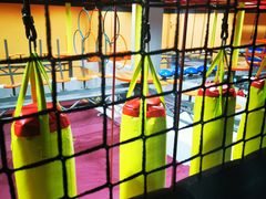 -DEDE APU潮玩运动聚乐部(观音桥店)