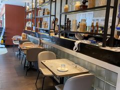 -必胜客(航洋国际店)