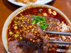 -谢老五跷脚牛肉·非遗传承店