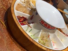 -怪噜范·老贵阳街头名小吃(鸿通城店)