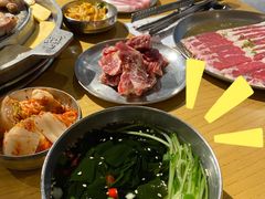 小菜-姜虎东白丁烤肉(恒隆广场店)