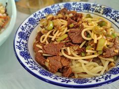 -撒拉人家.酸菜牦牛肉火锅