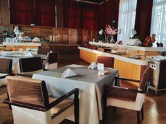 -敦煌山庄摘星阁