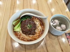 -李先生牛肉面大王(莱芜信誉楼店)