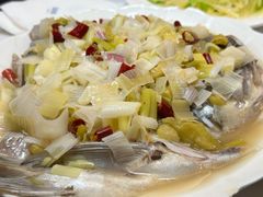 剁椒鱼头-天利思(邓尉店)