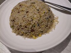 小葱酸菜牛肉炒饭-白云宾馆·白云宴餐厅