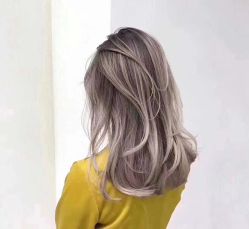 -Miracle集简美发沙龙