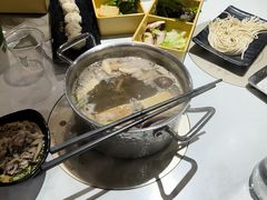 -呷哺呷哺 黄金牧场 (新中关购物中心店)